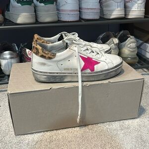 Golden Goose Women's White and Pink Star Sneakers
